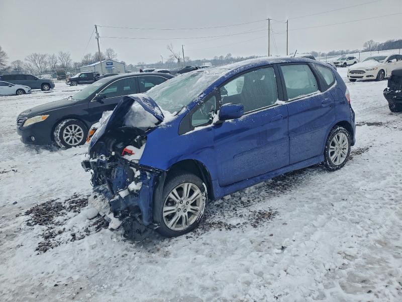 HONDA FIT SPORT 2011 with VIN JHMGE8H55BC024051 - Photo from auction
