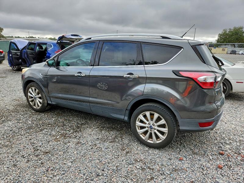 Photo 2 from auction – 2017 FORD ESCAPE TIT with VIN 1FMCU0JDXHUD16122