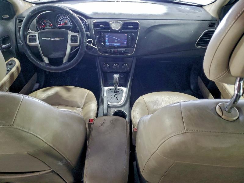 Photo 8 from auction – 2012 CHRYSLER 200 LIMITE with VIN 1C3CCBCG4CN146048