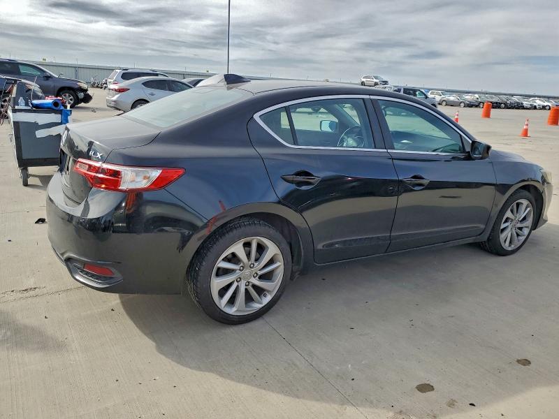 Photo 3 from auction – 2017 ACURA ILX BASE W with VIN 19UDE2F37HA006403
