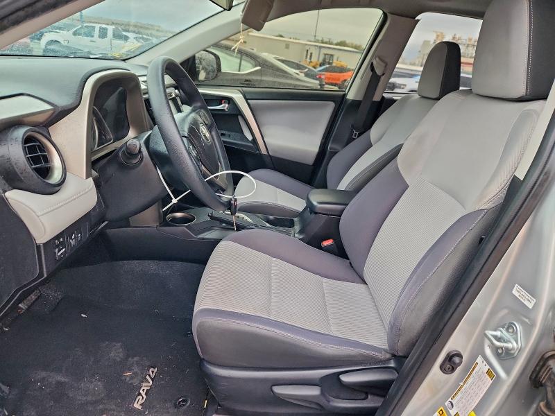 Photo 7 from auction – 2015 TOYOTA RAV4 XLE with VIN JTMWFREV3FJ046944