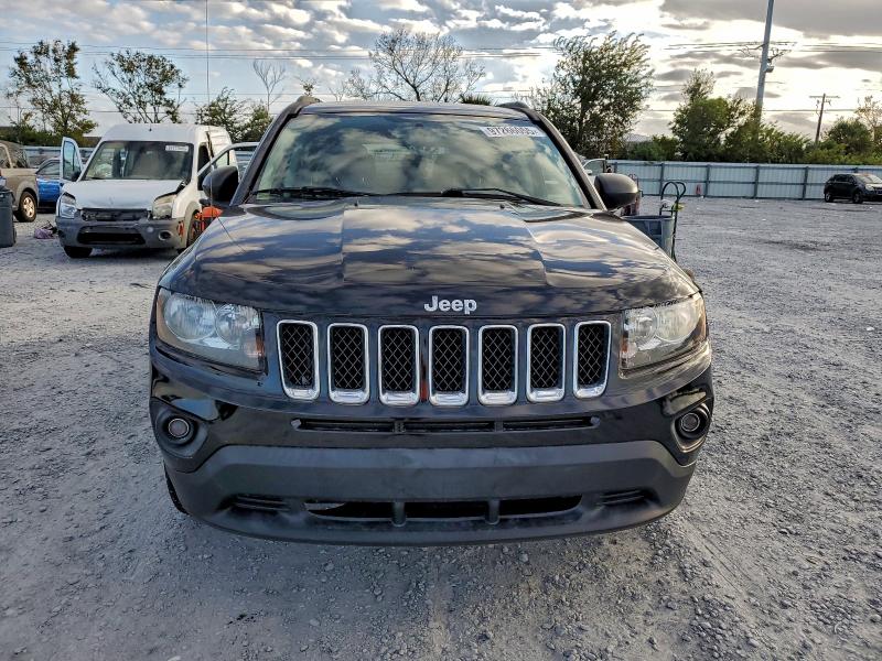 Photo 5 from auction – 2016 JEEP COMPASS with VIN 1C4NJCBA6GD742920