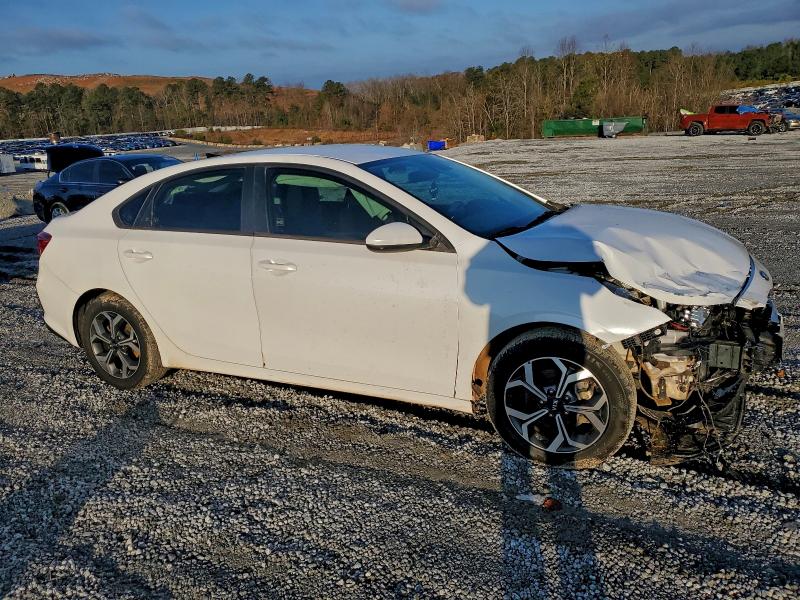 Photo 4 from auction – 2021 KIA FORTE FE with VIN 3KPF24ADXME291004