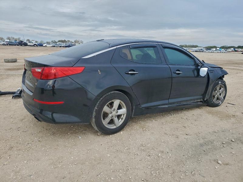 Photo 3 from auction – 2015 KIA OPTIMA with VIN KNAGM4A76F5658842