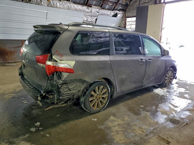 صورة رقم 3 من المزاد - 2011 TOYOTA SIENNA XLE مع VIN 5TDDK3DCXBS012190