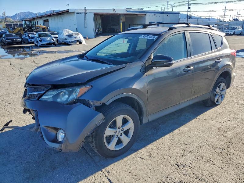 TOYOTA RAV4 XLE 2014 with VIN 2T3WFREV7EW108796 - Photo from auction