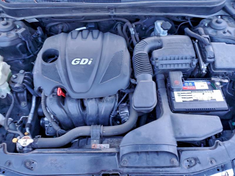 Photo 11 from auction – 2013 HYUNDAI SONATA SE with VIN 5NPEC4AC3DH710371