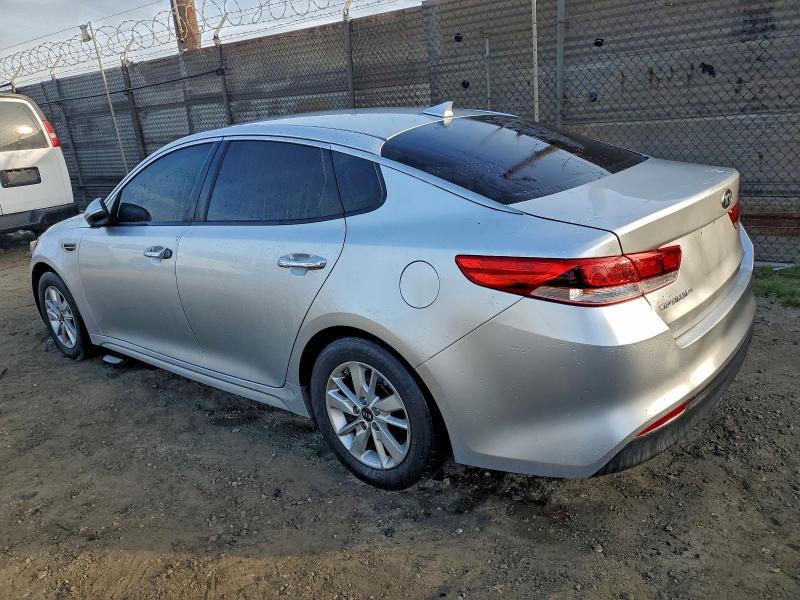 Photo 2 from auction – 2016 KIA OPTIMA LX with VIN 5XXGT4L31GG088245