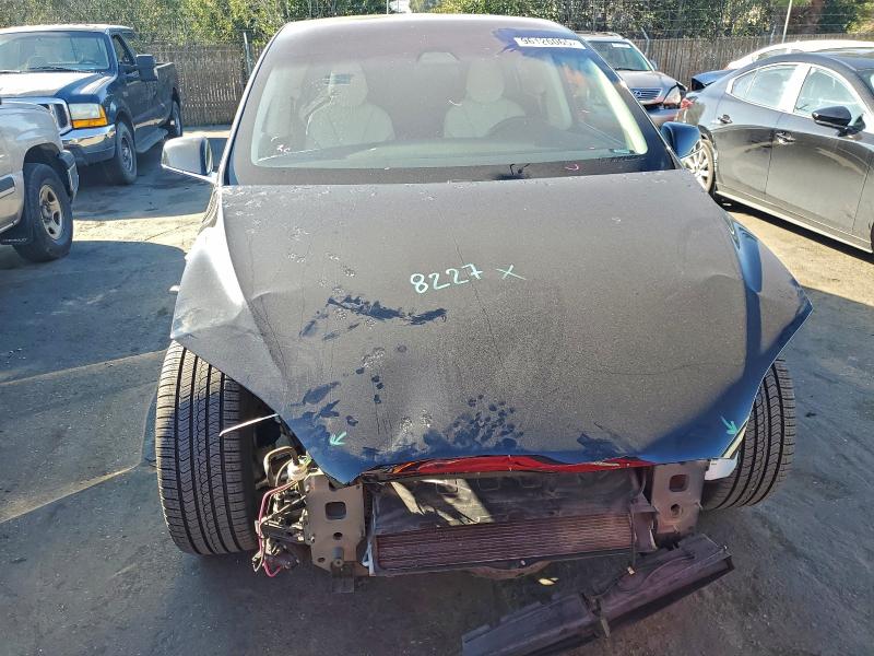 Photo 5 from auction – 2017 TESLA MODEL X with VIN 5YJXCAE27HF066726