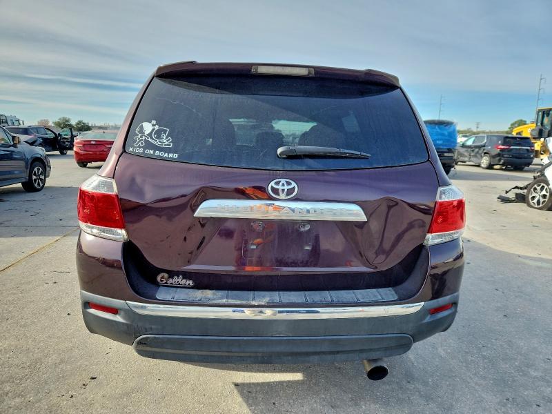 Photo 6 from auction – 2012 TOYOTA HIGHLANDER with VIN 5TDZA3EH3CS024895