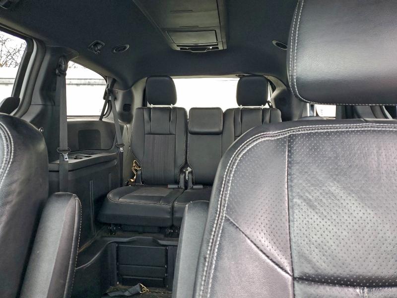 Photo 10 from auction – 2014 CHRYSLER TOWN & COU with VIN 2C4RC1HG3ER109250
