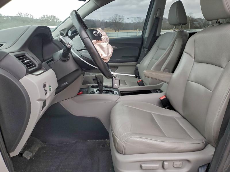 Photo 7 from auction – 2016 HONDA PILOT EXL with VIN 5FNYF6H53GB098702