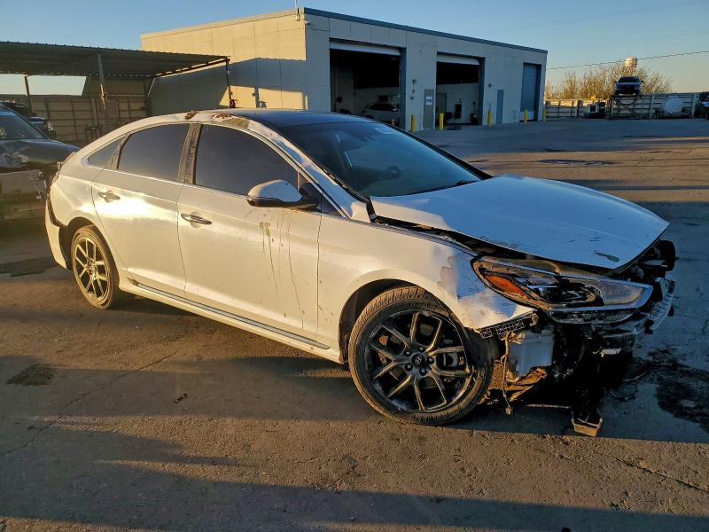 Photo 4 from auction – 2019 HYUNDAI SONATA LIM with VIN 5NPE34AB6KH746284