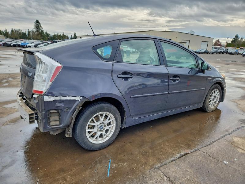 Photo 3 from auction – 2010 TOYOTA PRIUS with VIN JTDKN3DU8A0122891