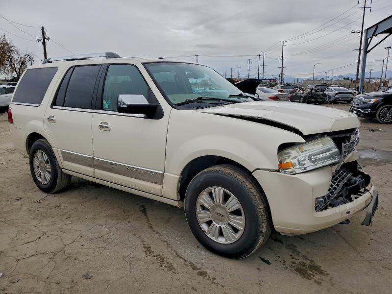 Photo 4 from auction – 2008 LINCOLN NAVIGATOR with VIN 5LMFU27558LJ09181