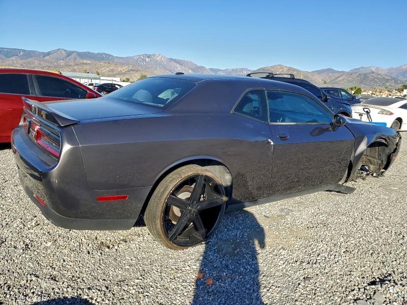 Photo 3 from auction – 2018 DODGE CHALLENGER with VIN 2C3CDZAG3JH262775