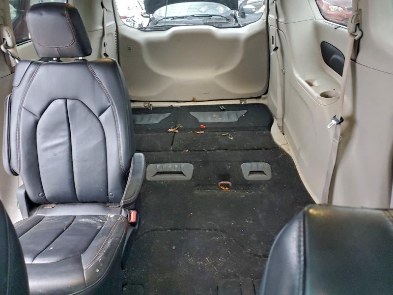 Photo 10 from auction – 2017 CHRYSLER PACIFICA T with VIN 2C4RC1BG2HR569397