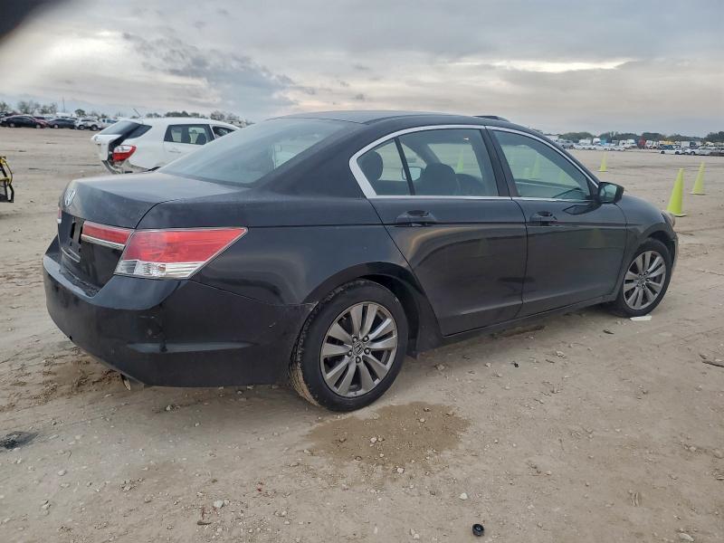 Photo 3 from auction – 2012 HONDA ACCORD EX with VIN 1HGCP2F78CA041971
