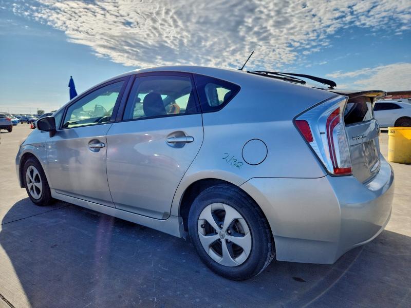 Photo 2 from auction – 2013 TOYOTA PRIUS with VIN JTDKN3DU3D0343092