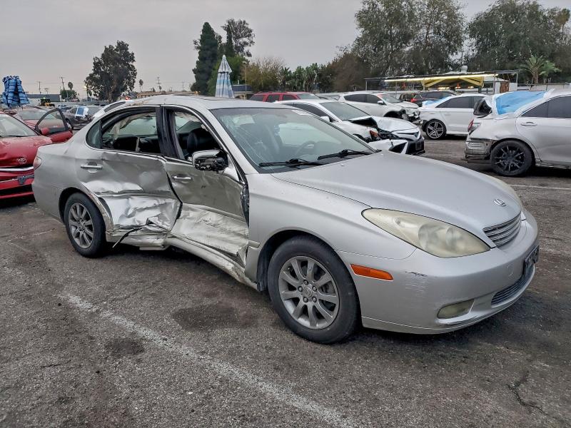 Photo 4 from auction – 2002 LEXUS ES 300 with VIN JTHBF30G820059000