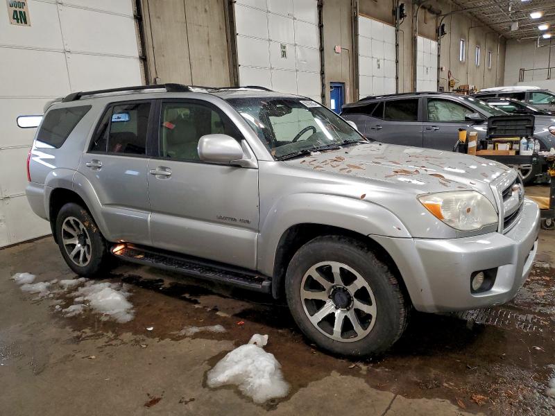 Photo 4 from auction – 2006 TOYOTA 4RUNNER with VIN JTEBT17R668032144