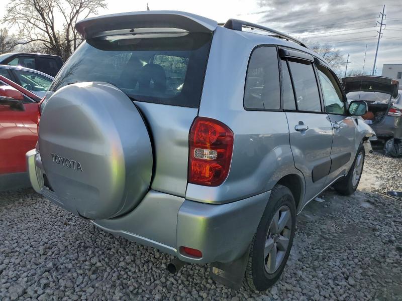 Photo 3 from auction – 2004 TOYOTA RAV4 with VIN JTEGD20V840029502