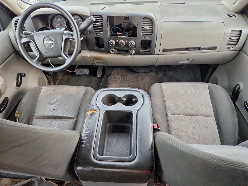 Photo 8 from auction – 2007 GMC NEW SIERRA with VIN 2GTEC19C171592183