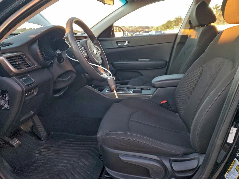 Photo 7 from auction – 2016 KIA OPTIMA LX with VIN 5XXGT4L39GG091300