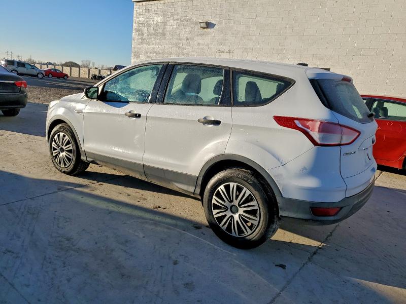 Photo 2 from auction – 2013 FORD ESCAPE with VIN 1FMCU0F7XDUD02217