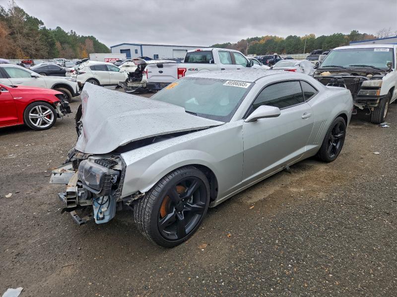 CHEVROLET CAMARO LS 2013 with VIN 2G1FE1E32D9231992 - Photo from auction
