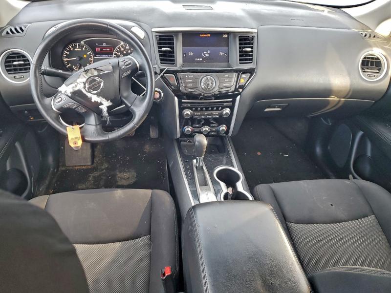 Photo 8 from auction – 2019 NISSAN PATHFINDER with VIN 5N1DR2MN0KC610129