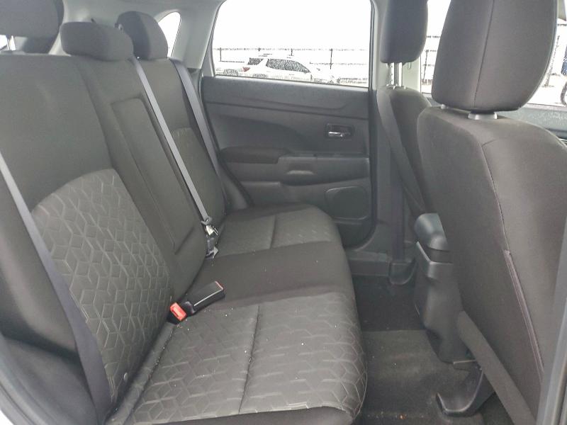 Photo 10 from auction – 2023 MITSUBISHI OUTLANDER with VIN JA4ARUAU4PU005105