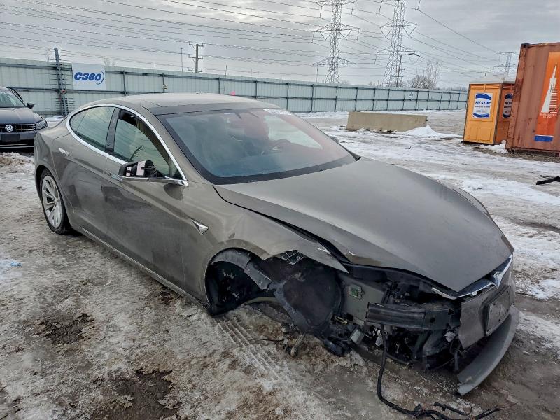 Photo 4 from auction – 2016 TESLA MODEL S with VIN 5YJSA1E22GF159071