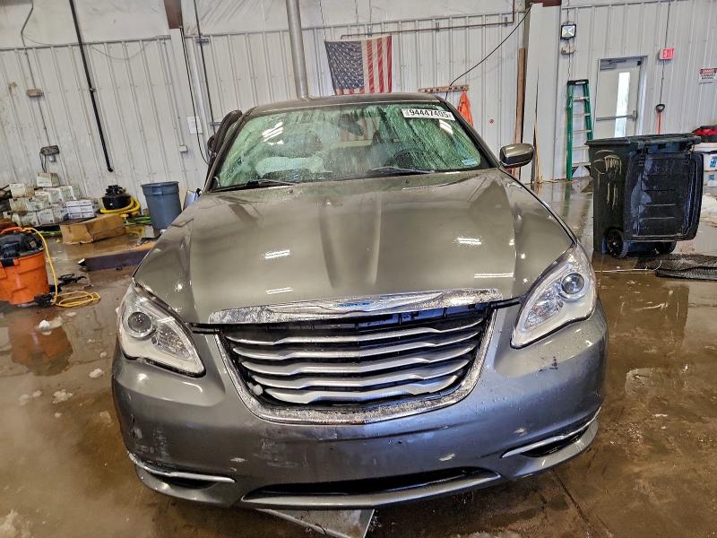 Photo 5 from auction – 2012 CHRYSLER 200 TOURIN with VIN 1C3CCBBB0CN306108