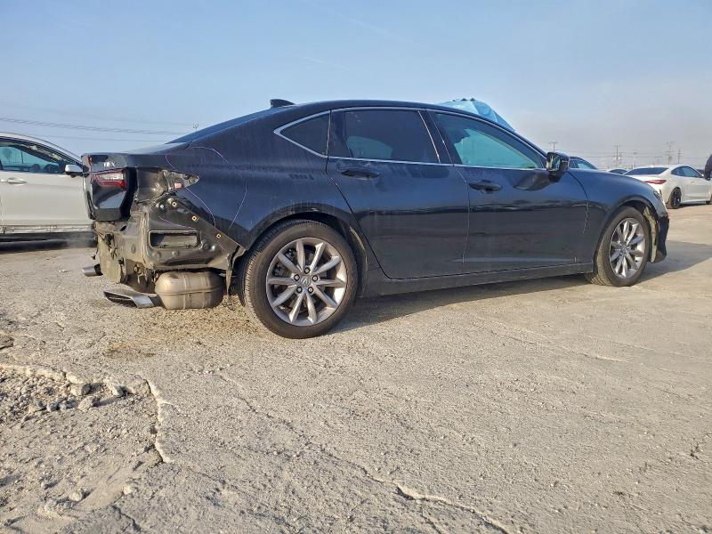 Photo 3 from auction – 2021 ACURA TLX with VIN 19UUB5F33MA010906