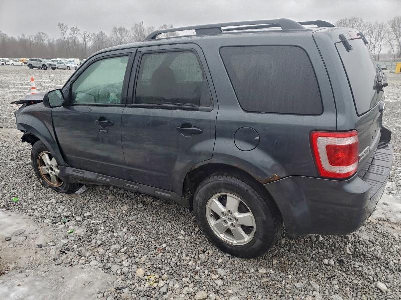 Photo 2 from auction – 2009 FORD ESCAPE XLT with VIN 1FMCU03759KA37083