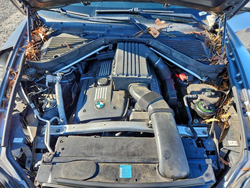 Photo 12 from auction – 2010 BMW X5 XDRIVE3 with VIN 5UXFE4C55AL278742