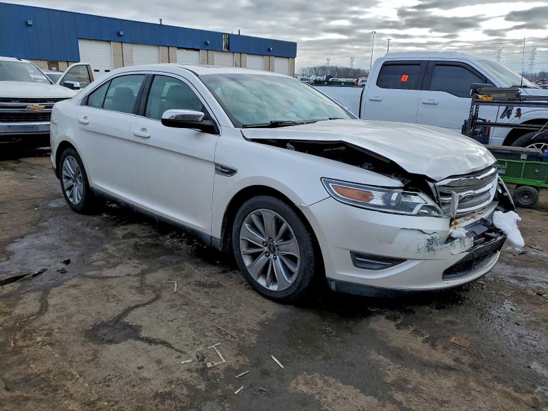 Photo 4 from auction – 2010 FORD TAURUS LIM with VIN 1FAHP2FW3AG158269