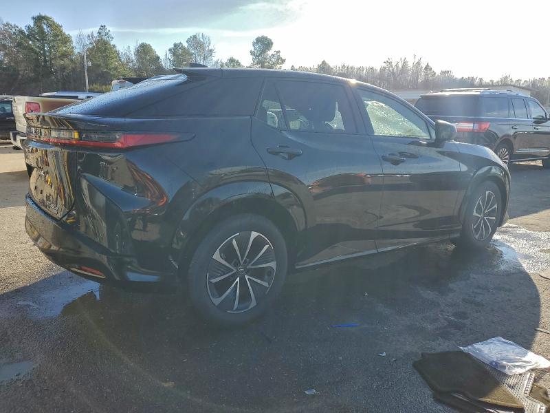 Photo 3 from auction – 2023 LEXUS RZ 450E with VIN JTJAAAAB7PA022084
