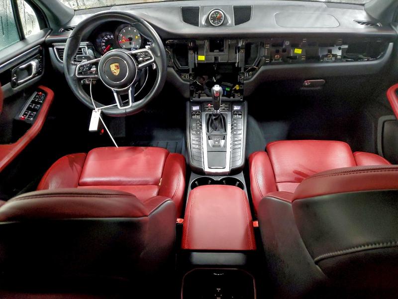 Photo 8 from auction – 2015 PORSCHE MACAN S with VIN WP1AB2A52FLB67566