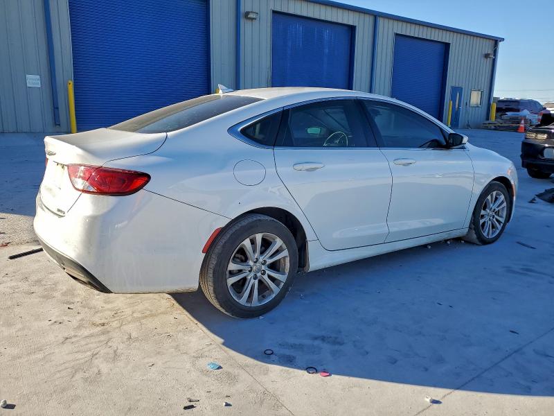 Photo 3 from auction – 2016 CHRYSLER 200 LIMITE with VIN 1C3CCCAG7GN157253