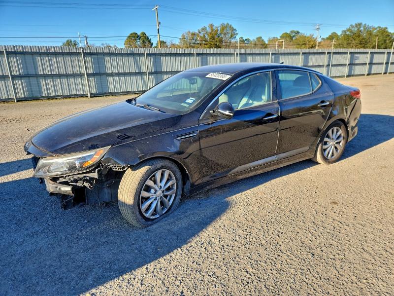 KIA OPTIMA EX 2015 with VIN 5XXGN4A70FG514862 - Photo from auction