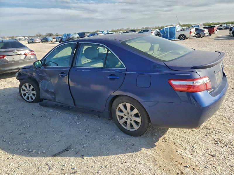 Photo 2 from auction – 2007 TOYOTA CAMRY LE with VIN JTNBK46K073021115