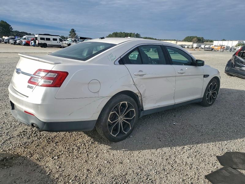 Photo 3 from auction – 2013 FORD TAURUS SHO with VIN 1FAHP2KT0DG173957