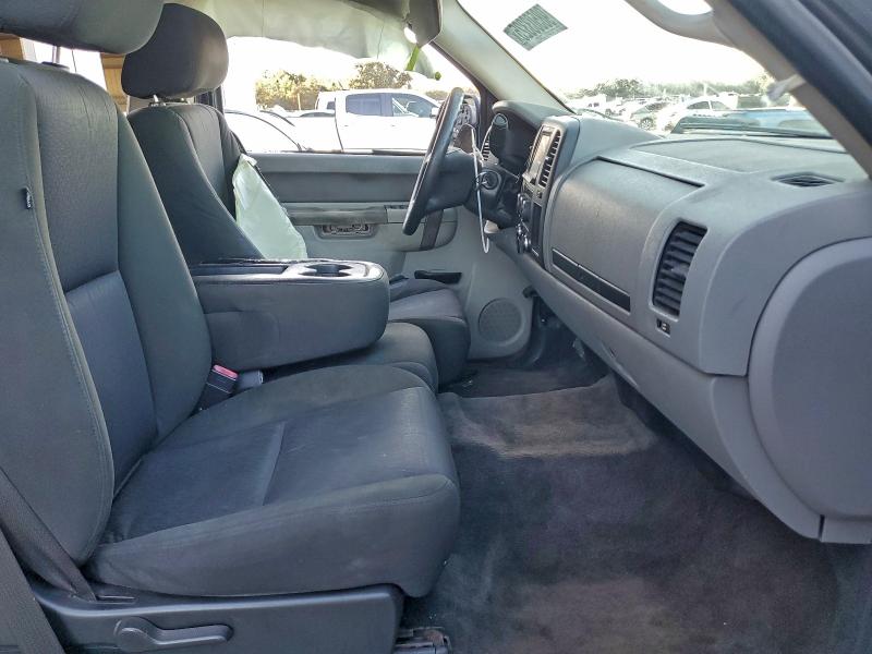 Photo 7 from auction – 2010 CHEVROLET SILVERADO with VIN 1GCSCPEX4AZ259649