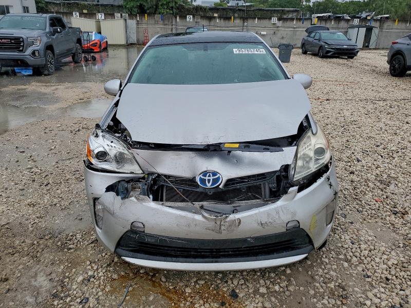 Photo 5 from auction – 2015 TOYOTA PRIUS with VIN JTDKN3DU3F0402550