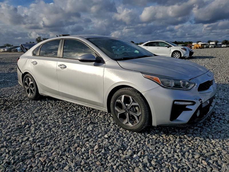 Photo 4 from auction – 2020 KIA FORTE FE with VIN 3KPF24AD5LE201854