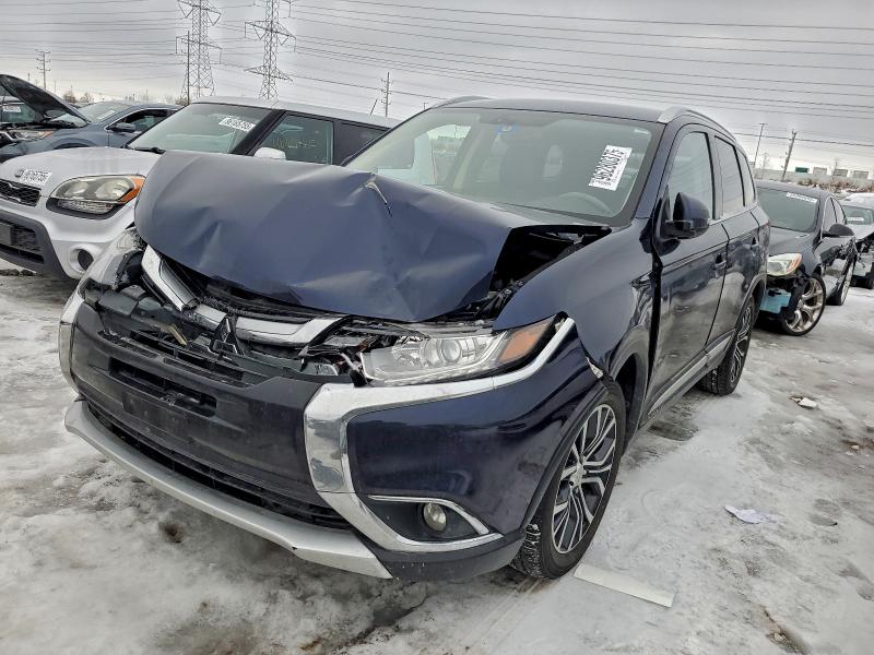 MITSUBISHI OUTLANDER 2018 with VIN JA4AZ3A33JZ070801 - Photo from auction