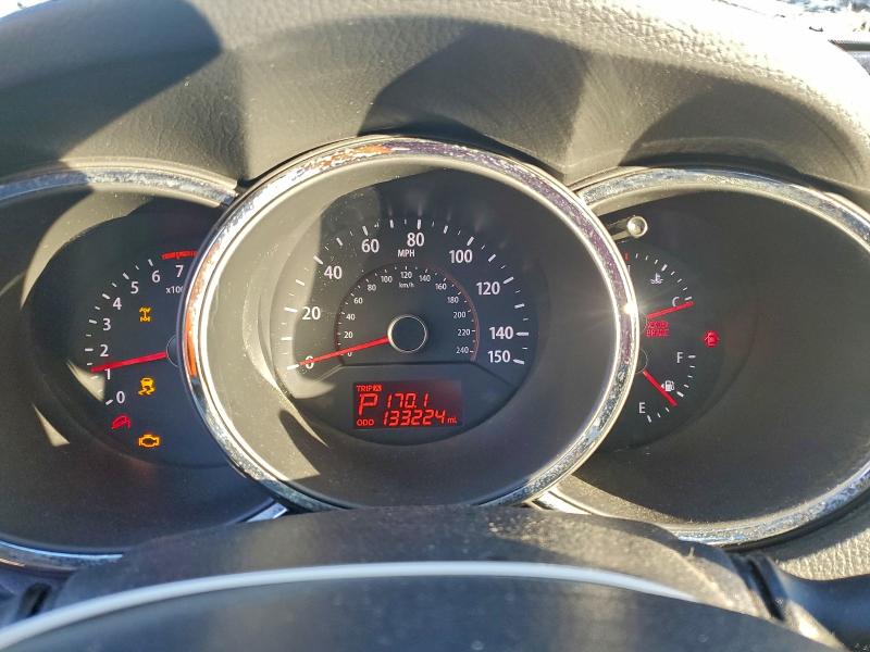 Photo 9 from auction – 2012 KIA SORENTO EX with VIN 5XYKUCA61CG290409