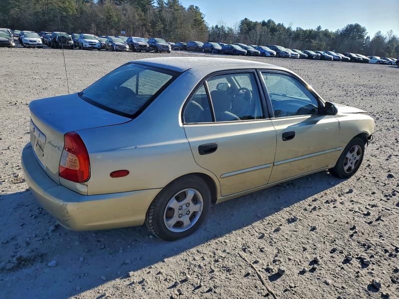 Photo 3 from auction – 2001 HYUNDAI ACCENT GL with VIN KMHCG45C91U173945
